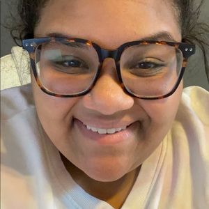 Meet your Posher, Meredith